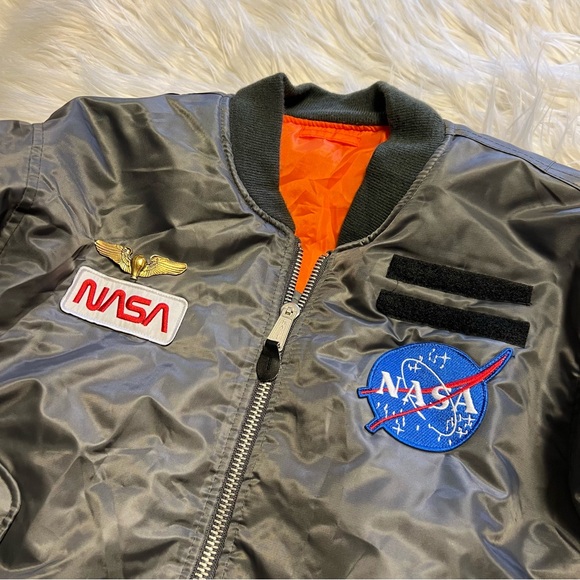 Vintage MA-1 NASA flight jacket - Picture 3 of 7
